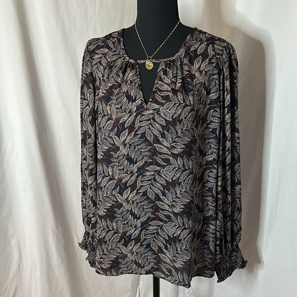 NWOT NINE BRITTON printed long sleeve blouse - navy/brown/blue